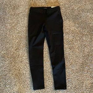 Women’s woven legging pants